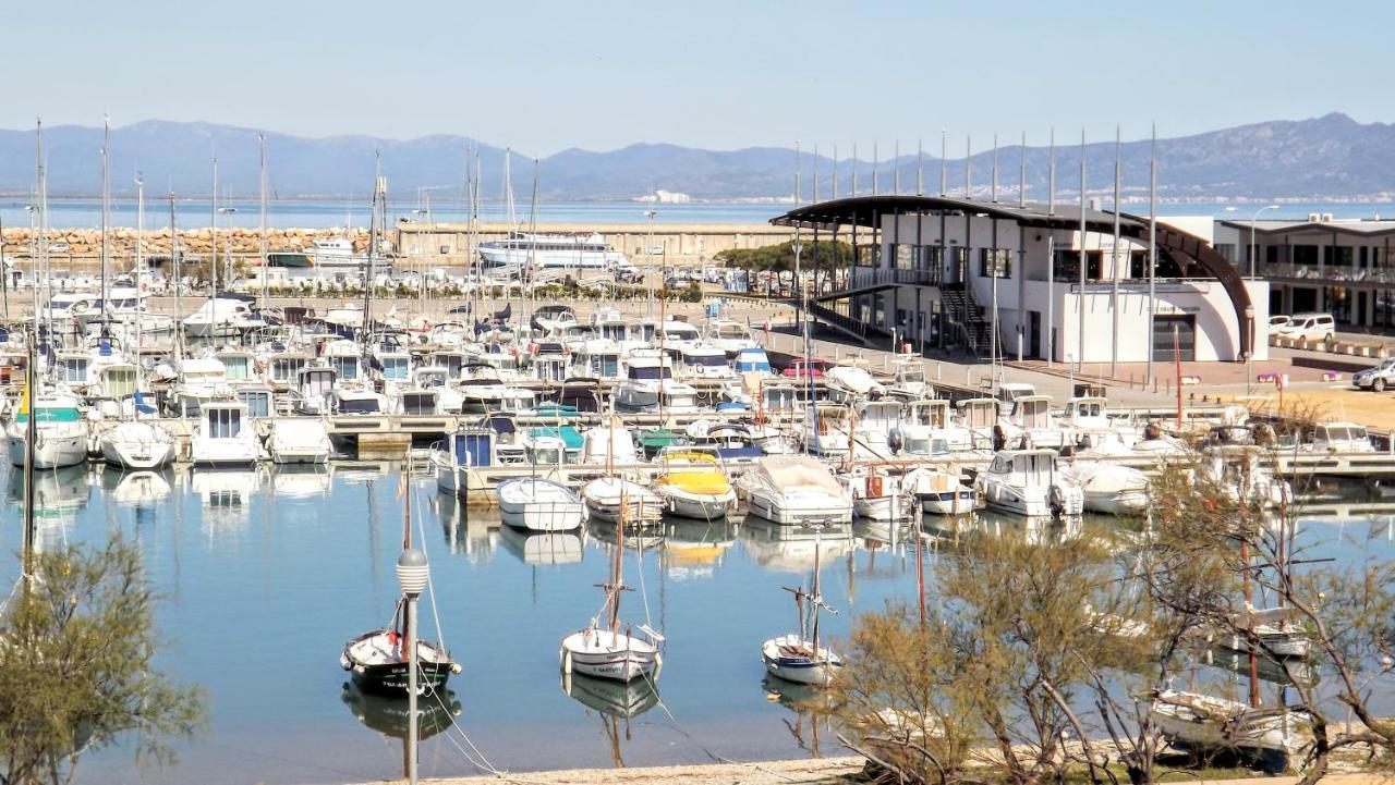 Apartaments Club Nautic L' Escala Eksteriør bilde
