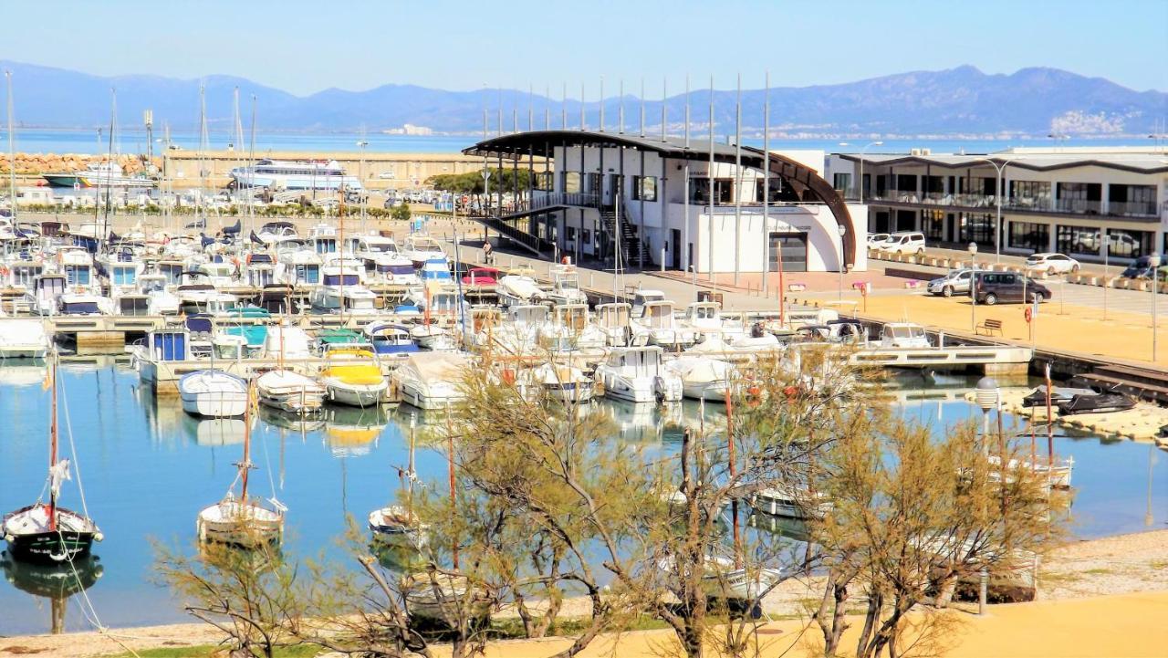 Apartaments Club Nautic L' Escala Eksteriør bilde