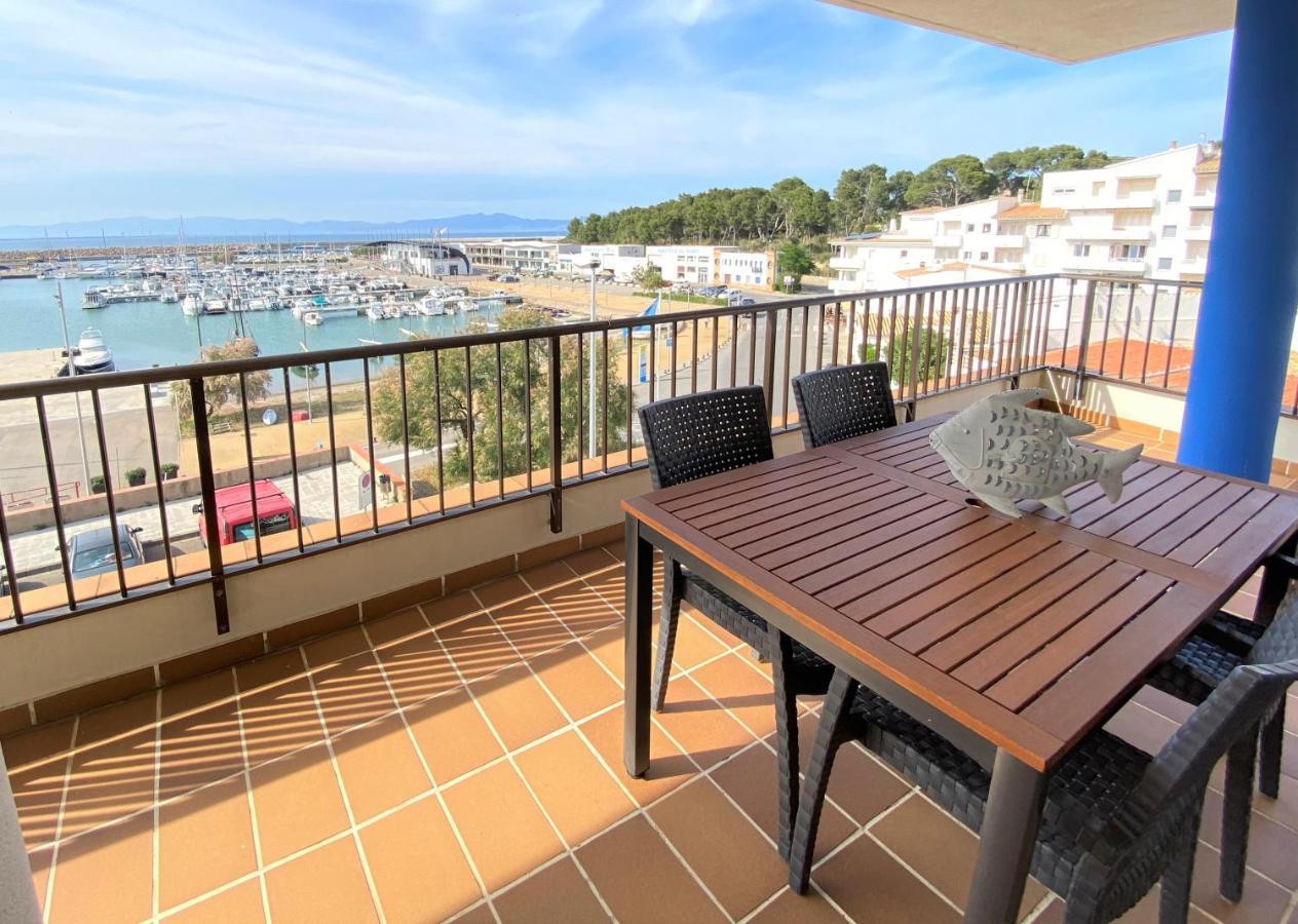 Apartaments Club Nautic L' Escala Eksteriør bilde